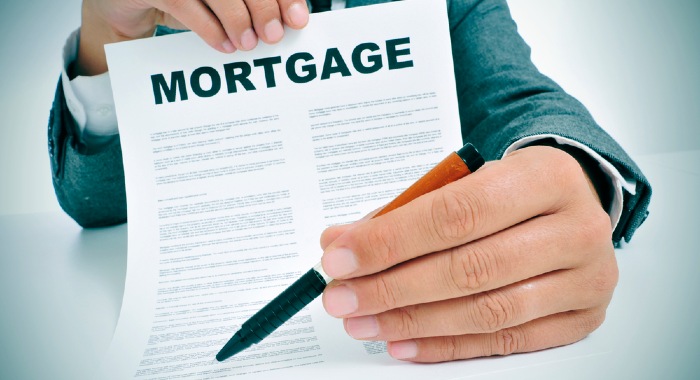 The mortgage lender will also carry out a few checks, mostly to assess if you are in conditions of paying back the money you are asking for. 