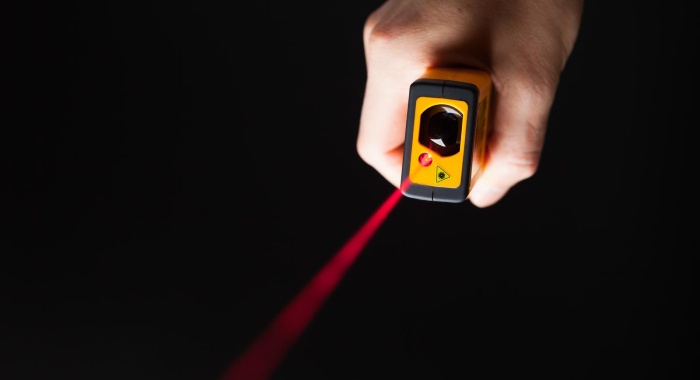 Accuracy of the best laser distance measurers