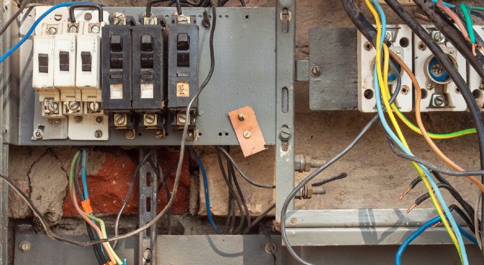 There are some indicators that your house needs rewiring that you can look for on your current home's wiring.