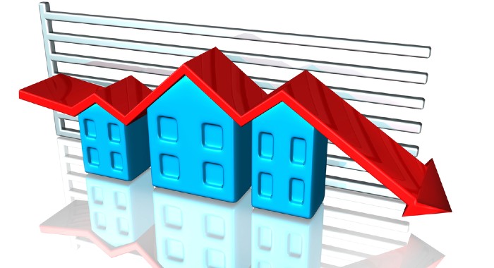 House prices dip slightly in March